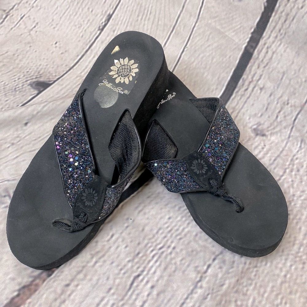 Yellow Box Black Glitter Wedged Flip Flops Size 8 Excellent Condition